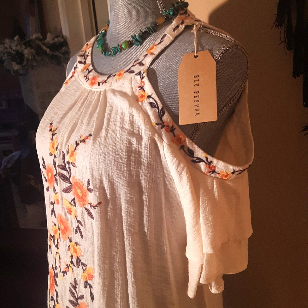 NWT Blu Pepper Cream Cold-Shoulder Dress with Orange Floral Embroidery